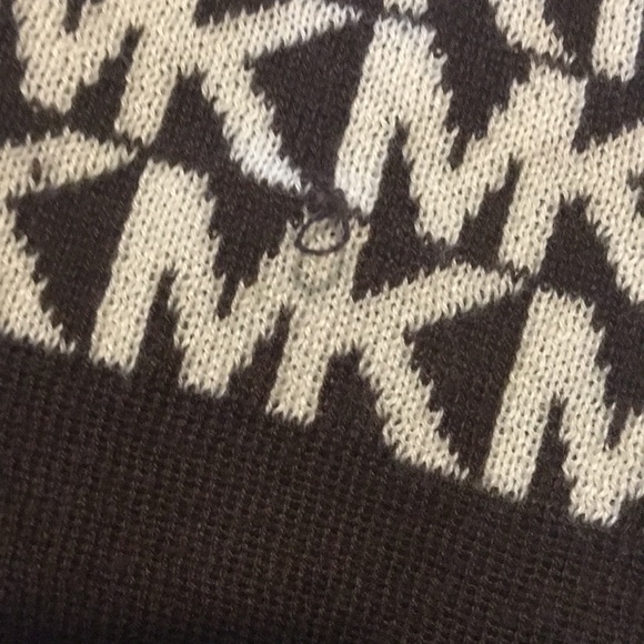 Michael Kors MK Repeat Logo Beanie Hat! - Picture 4 of 5